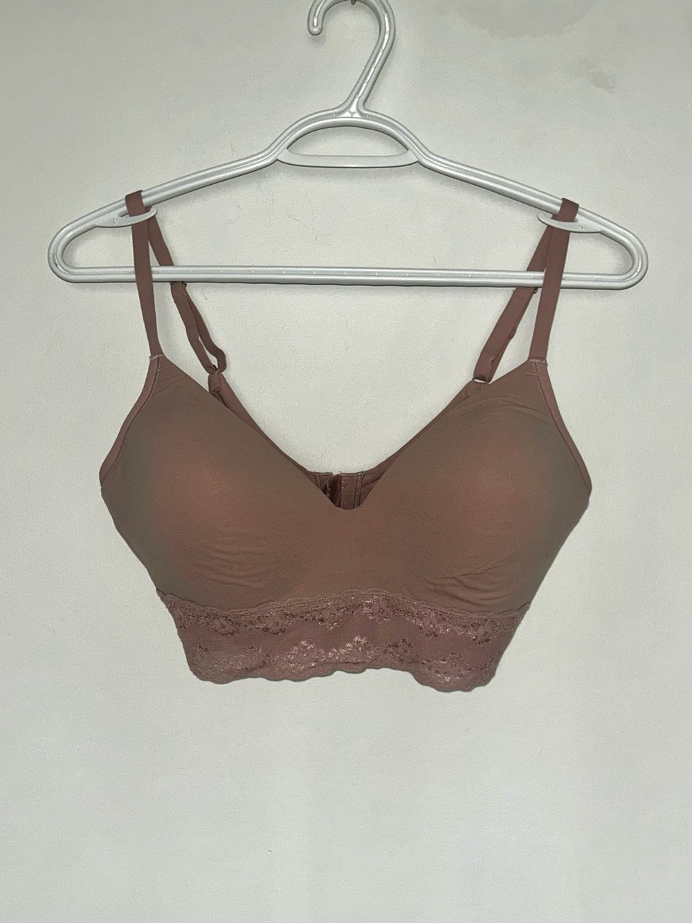 Natori Bliss Perfection Contour Soft Cup Bra in a Pink Mauve Size 34DD